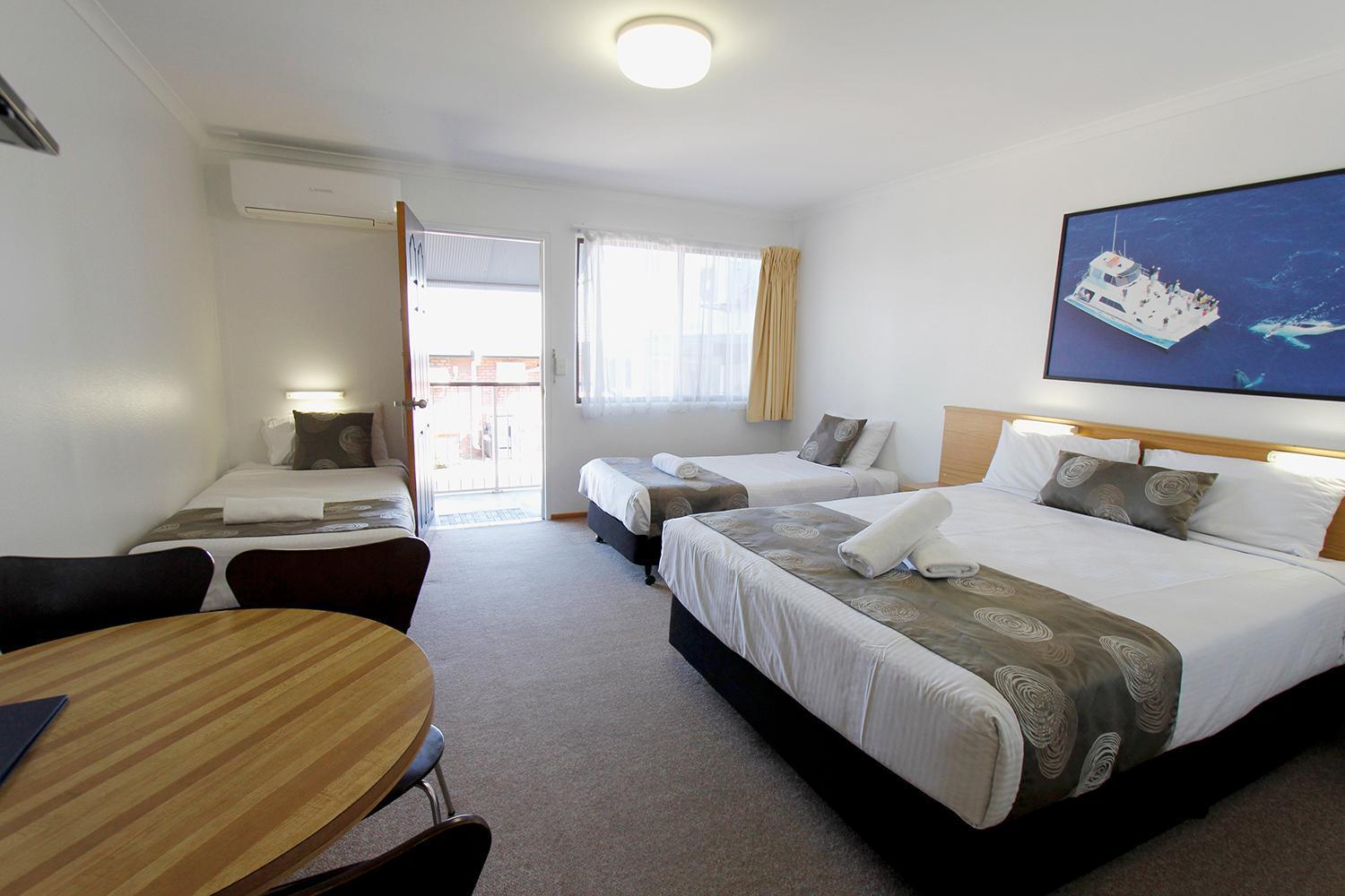 Blue Shades Motel Maryborough Bagian luar foto